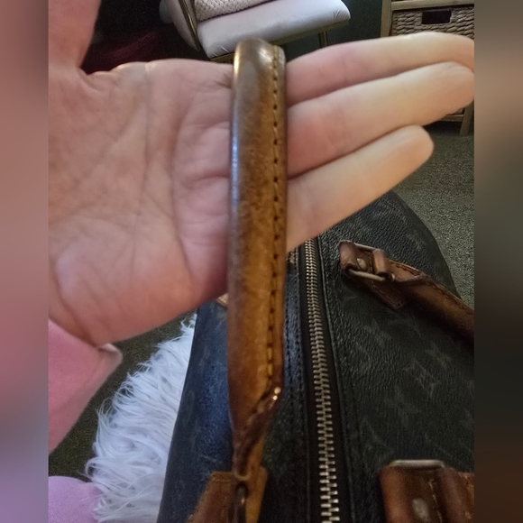 Louis Vuitton Monogram Speedy 35 - Picture 4 of 16